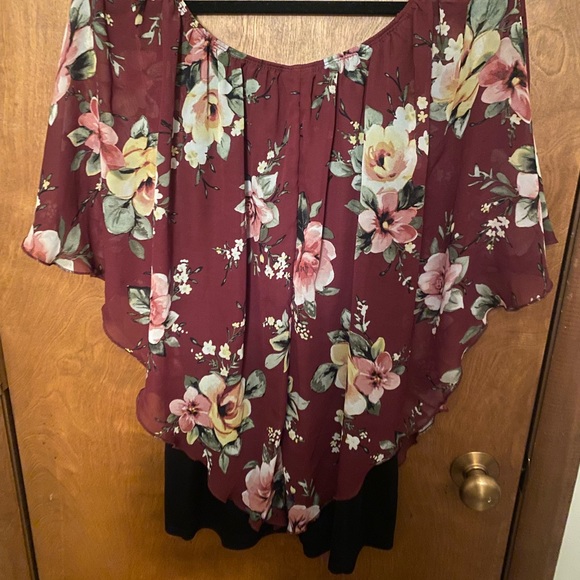 Impulsive blouses bundle - Picture 3 of 7